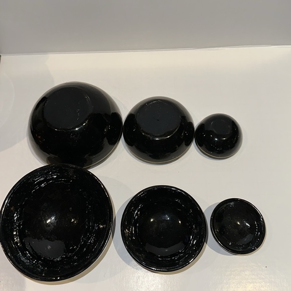 Set of 3 Nesting Lacquered Wood Round Decorative Trinket Box's Handpainted - Picture 4 of 6